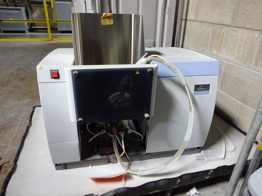 Perkin Elmer AAnalyst 400 Atomic Absorption Spectrometer 71773