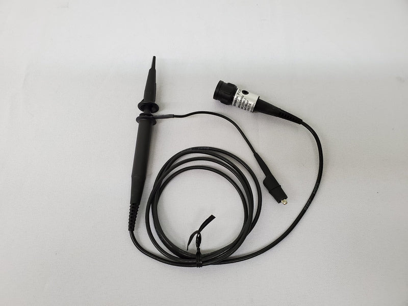 Tektronix P 2221 Passive Probe for Oscilloscope