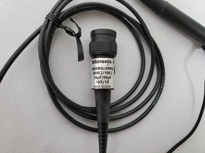 Tektronix P 2221 Passive Probe for Oscilloscope