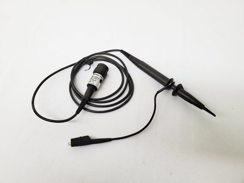 Tektronix P 2221 Passive Probe for Oscilloscope