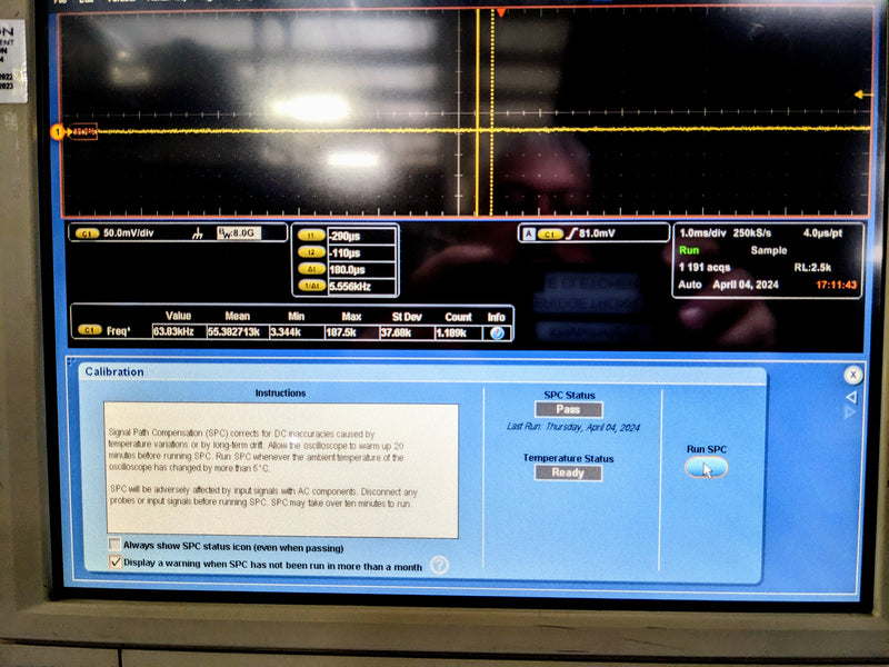 Tektronix DSA 70804 B Digital Serial Analyzer / Oscilloscope