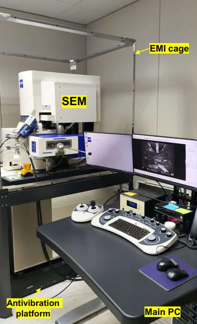 Zeiss Merlin FE-SEM