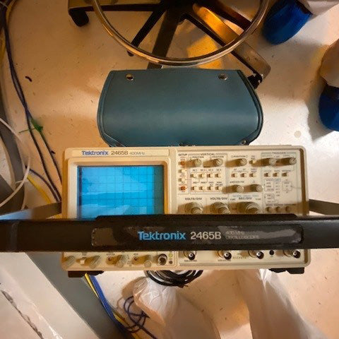 Tektronix 2465 B Oscilloscope