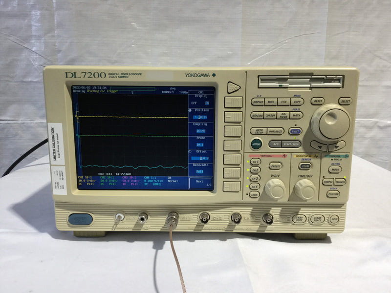 Yokogawa DL 7200 Digital Oscilloscope