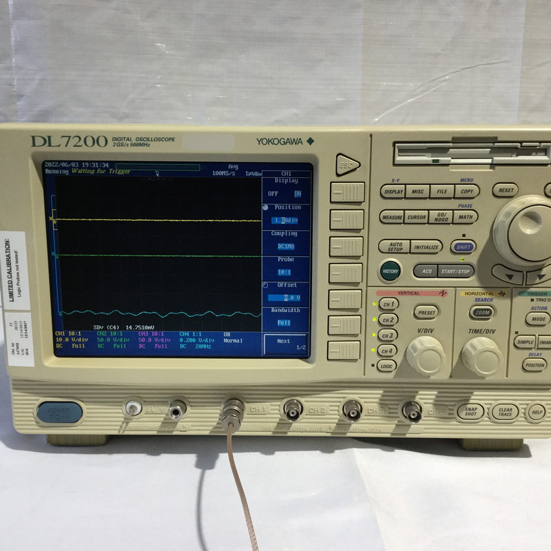 Yokogawa DL 7200 Digital Oscilloscope