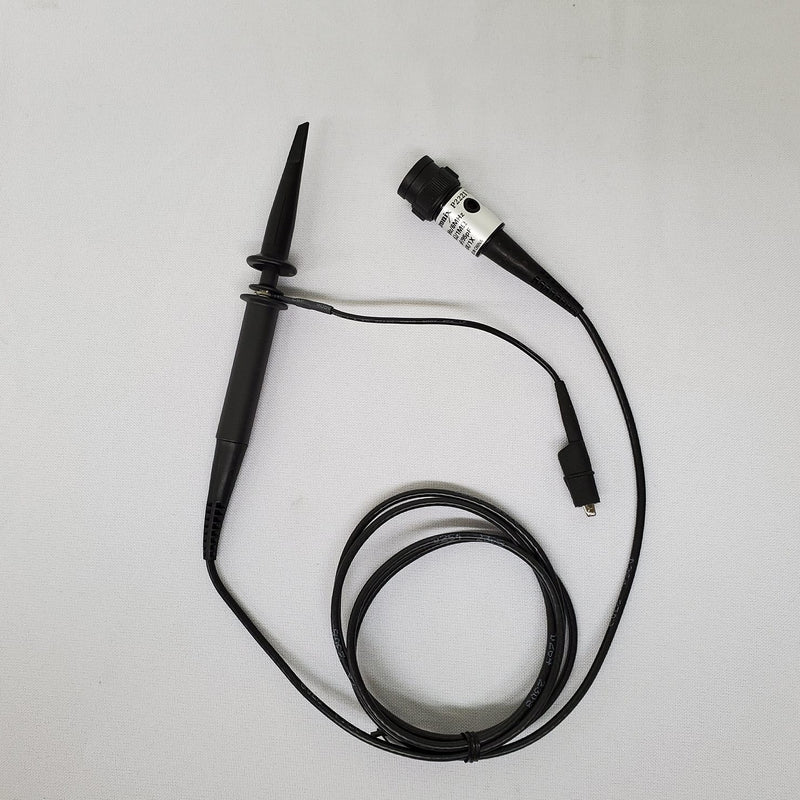 Tektronix P 2221 Passive Probe for Oscilloscope