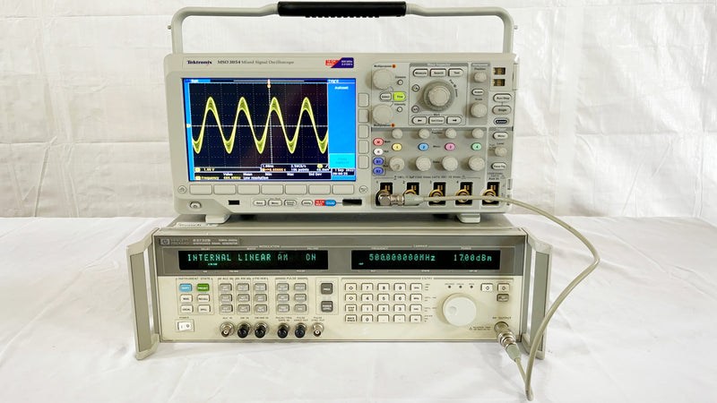 Agilent 83732 B Synthesized Signal Generator