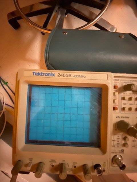 Tektronix 2465 B Oscilloscope