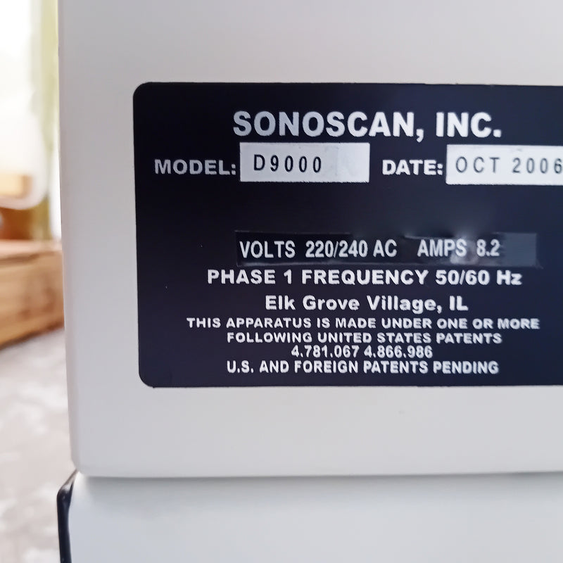 Sonoscan D 9000 Acoustic Microscope