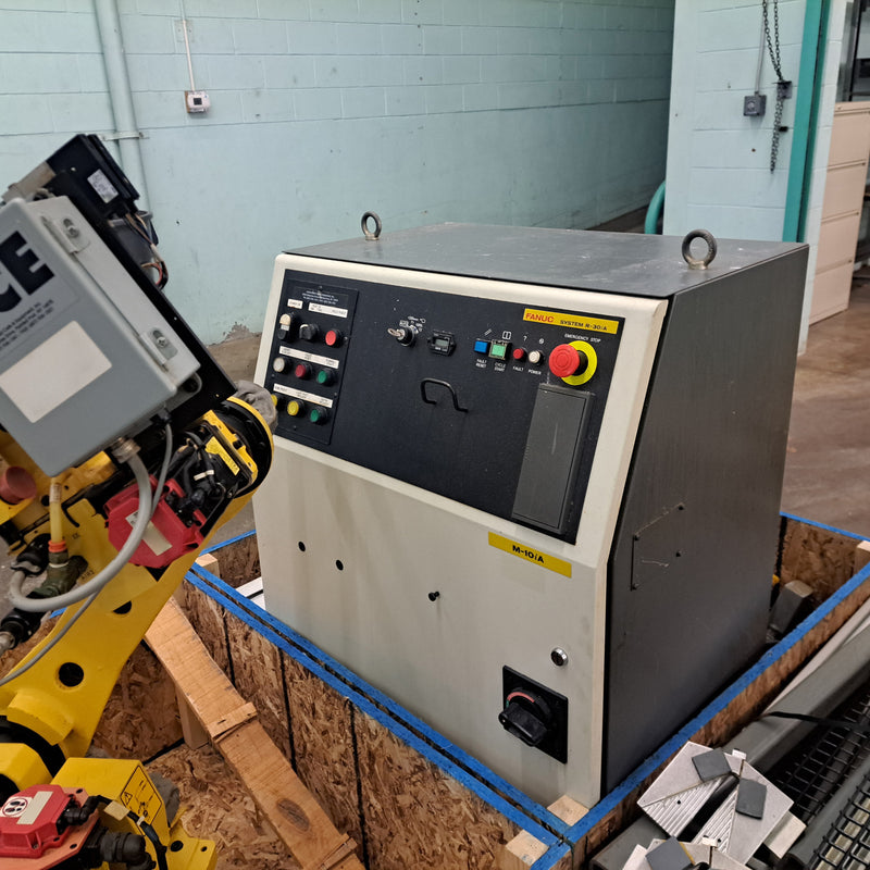 Fanuc M 10 iA Robot