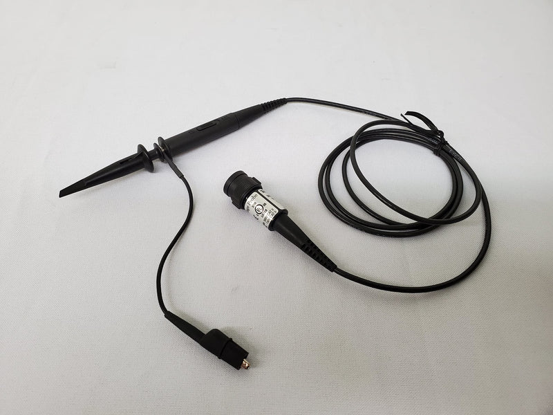 Tektronix P 2221 Passive Probe for Oscilloscope