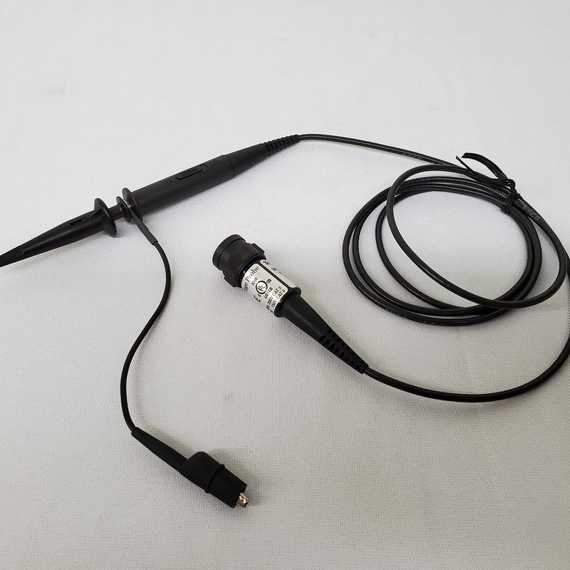 Tektronix P 2221 Passive Probe for Oscilloscope