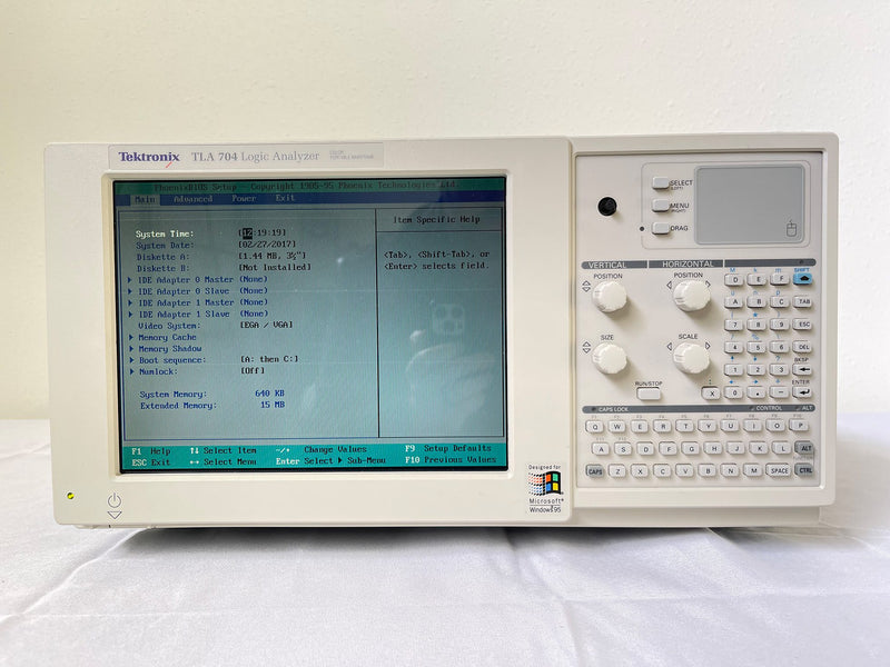 Tektronix TLA 704 Logic Analyzer Color Portable Mainframe