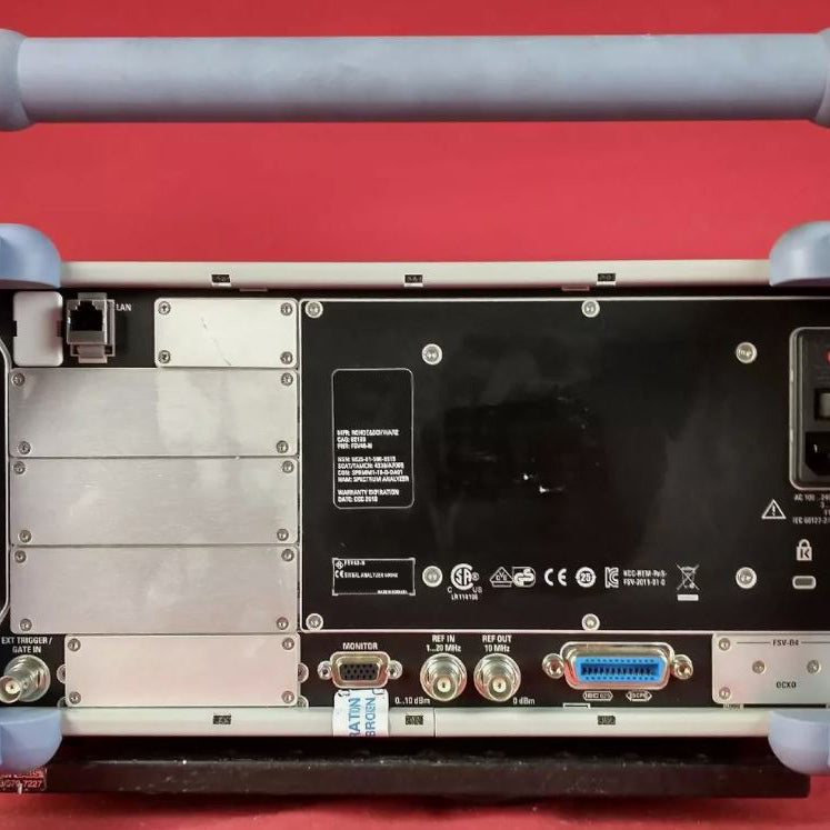 Rhode & Schwartz FSV 40 N Spectrum Analyzer