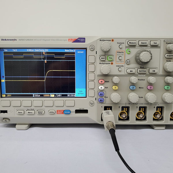 Tektronix MSO 2024 Mixed Signal Oscilloscope