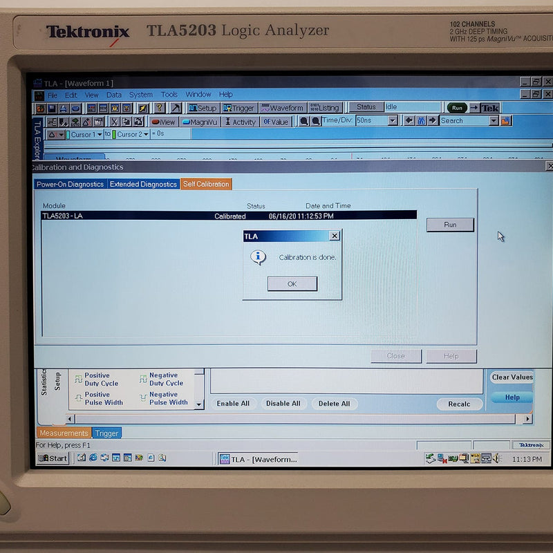 Tektronix TLA 5203 Logic Analyzer