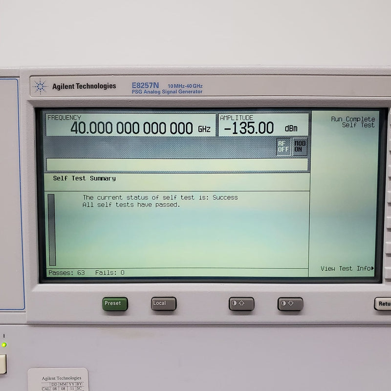 Agilent / Keysight E 8257 N PSG Analog Sweep Signal Generator