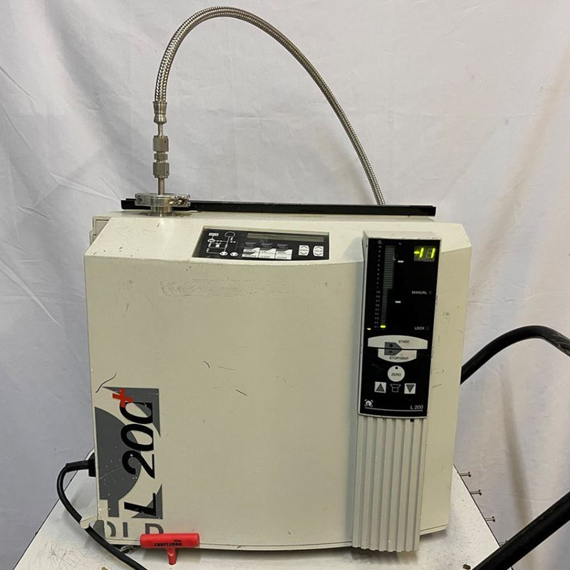 Leybold L 200 + Leak Detector