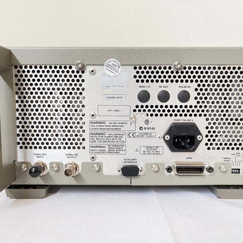 Agilent 8648 C Synthesized Signal Generator