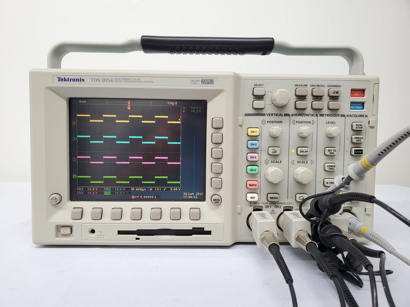 Tektronix TDS 3054 Four Channel Color Digital Phosphor Oscilloscope