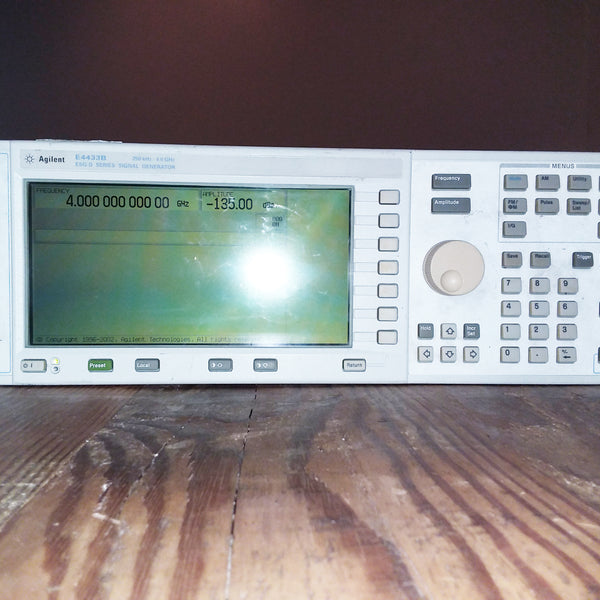 Agilent E 4433 B Series Signal Generator