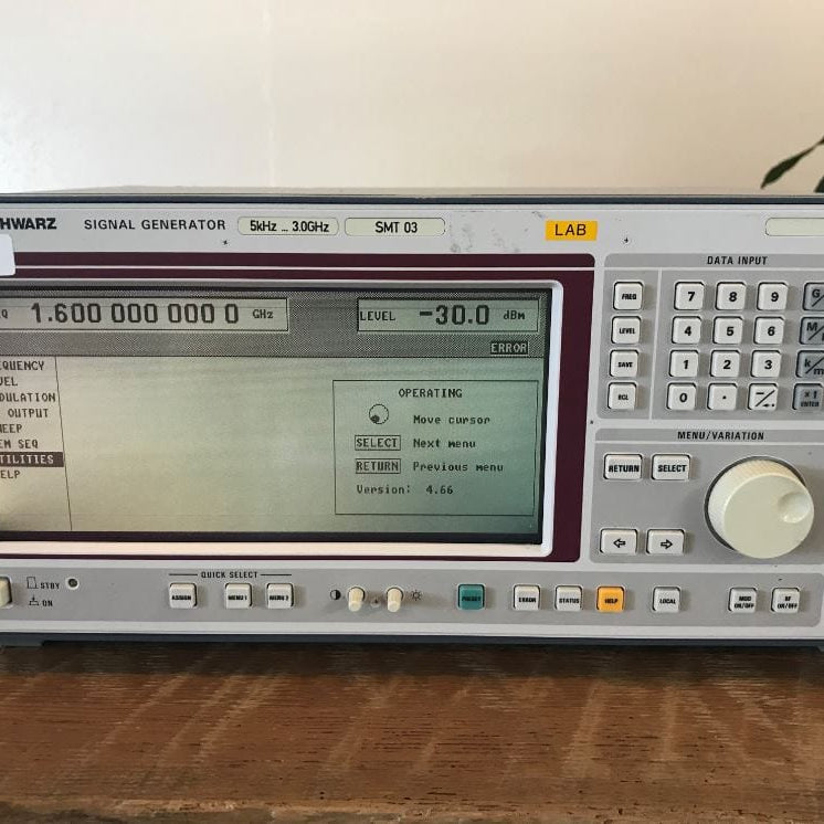 Rohde & Schwarz SMT 03 Analog Signal Generator