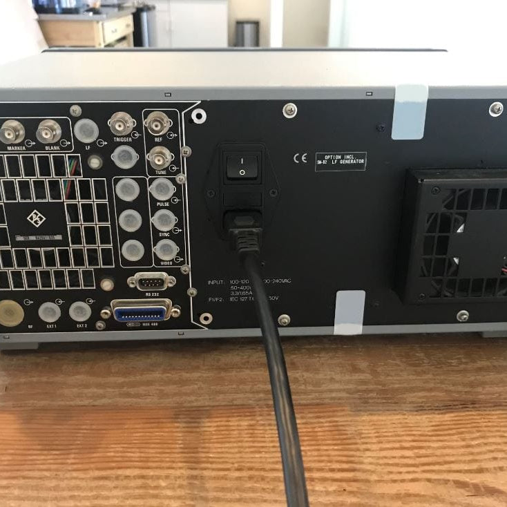 Rohde & Schwarz SMT 03 Analog Signal Generator