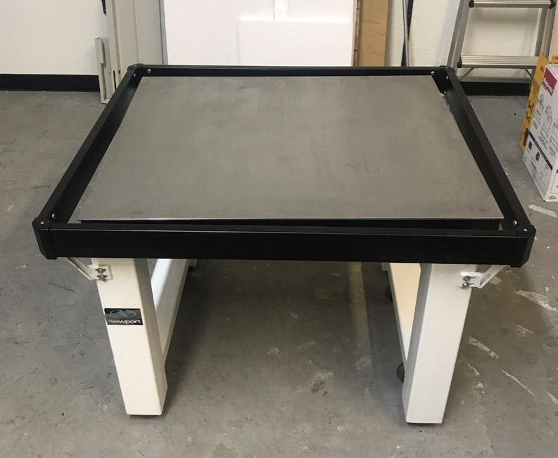 Newport VH 3036 W-OPT Vibration Table