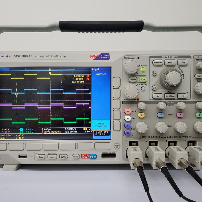 Tektronix MSO 3054 Mixed Signal Oscilloscope