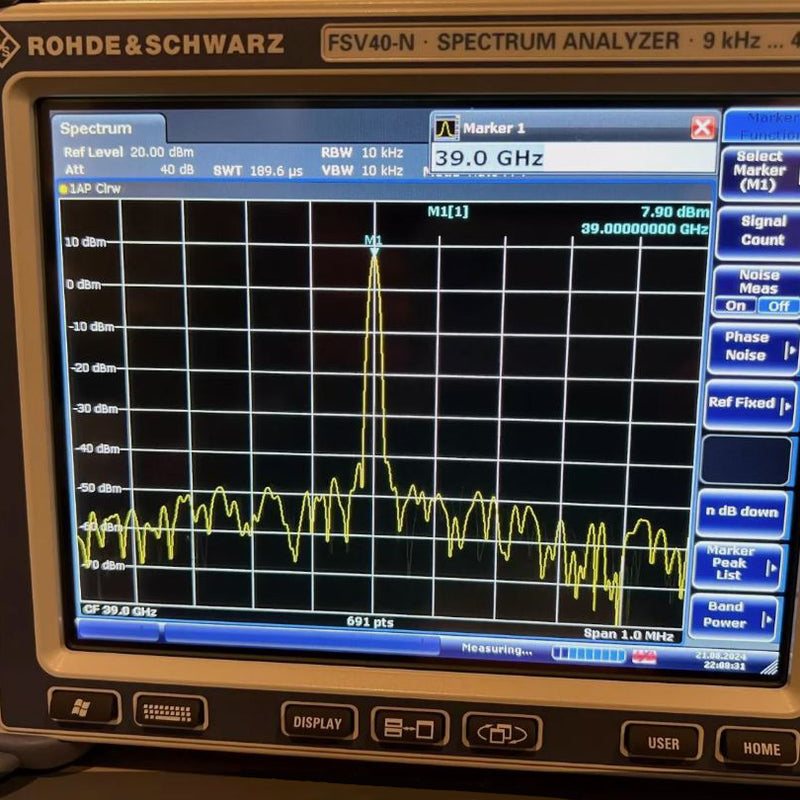 Rhode & Schwartz FSV 40 N Spectrum Analyzer