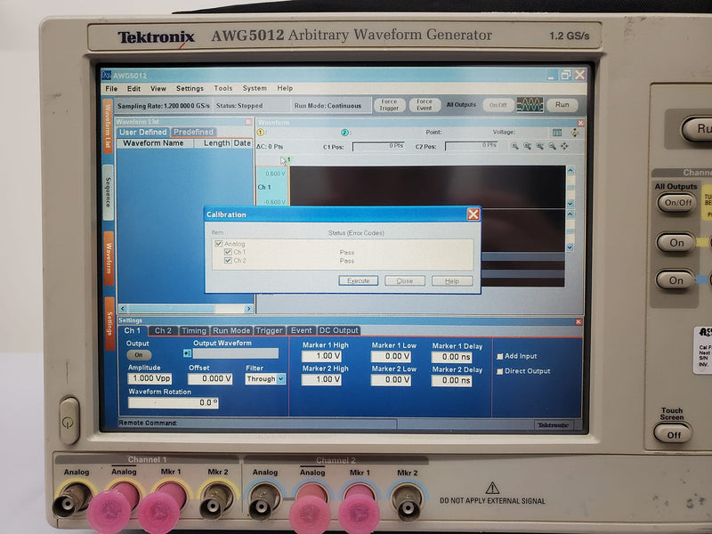 Tektronix AWG 5012 Arbitrary Waveform Generator