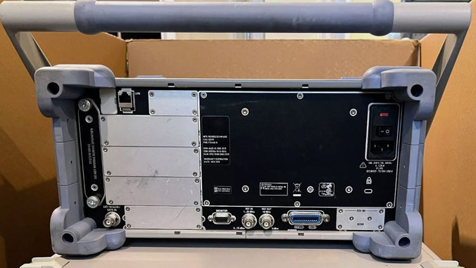 Rhode & Schwartz FSV 40 N Spectrum Analyzer