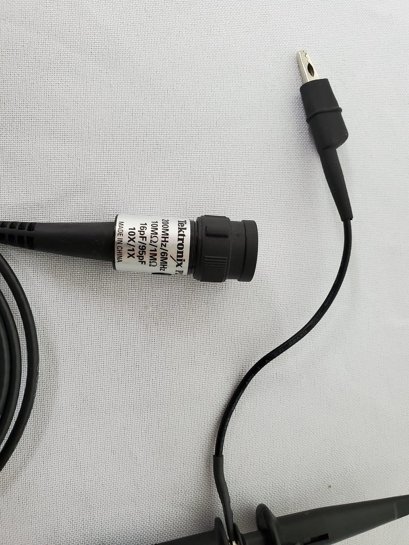 Tektronix P 2221 Passive Probe for Oscilloscope