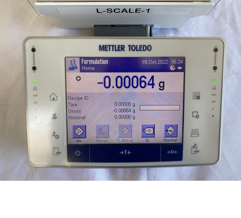 Mettler Toledo XPE 205 Balance Scale