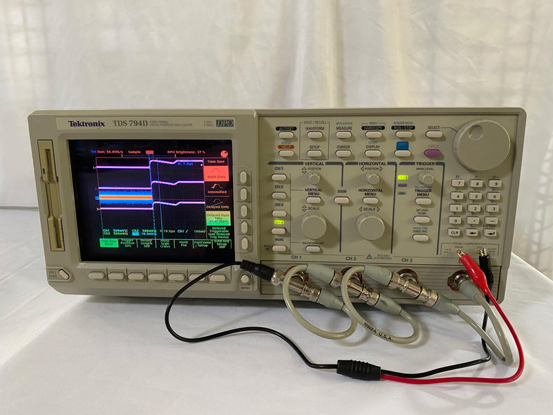 Tektronix TDS 794 D Digital Phosphor Oscilloscope