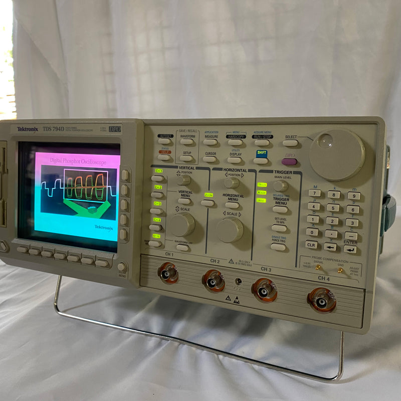 Tektronix TDS 794 D Digital Phosphor Oscilloscope