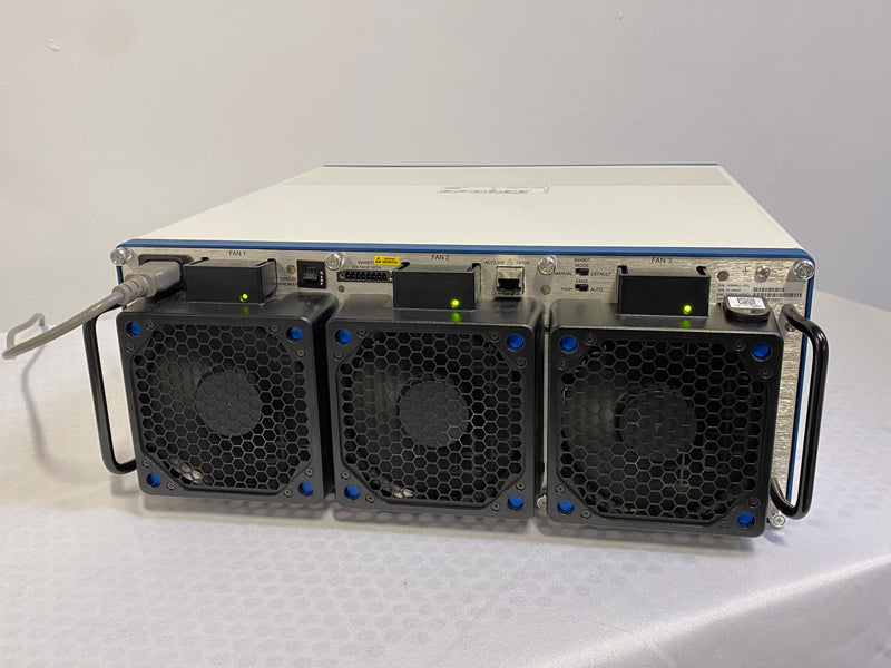 National Instruments NI PXIe 1085 Interface Chassis