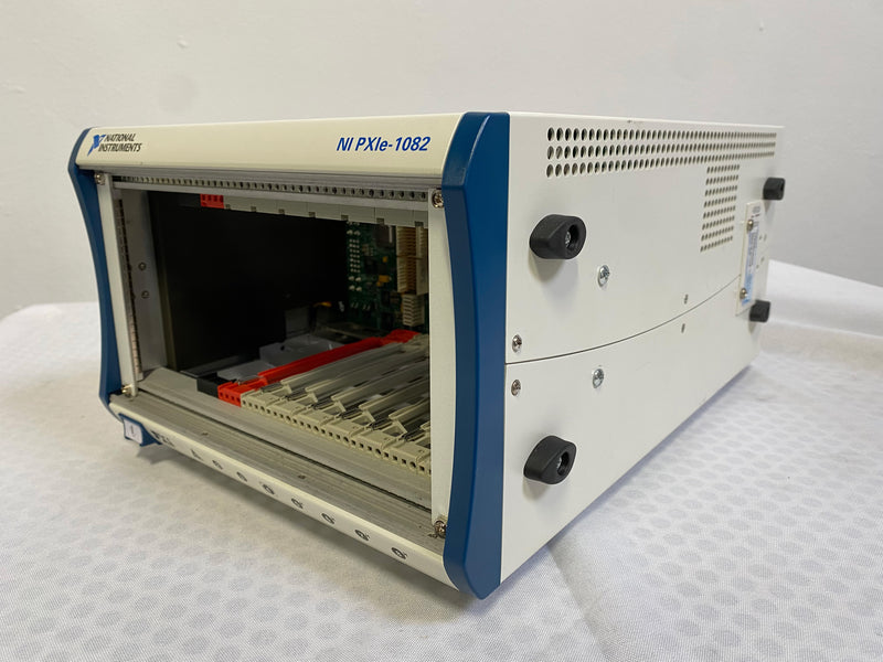 National Instruments NI PXIe 1082 Express Chassis