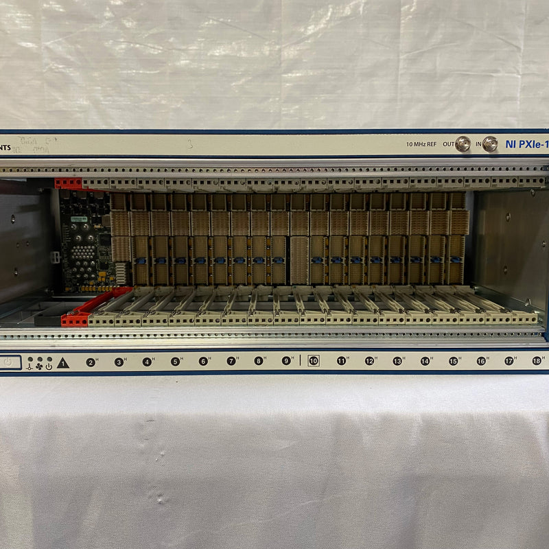 National Instruments NI PXIe 1085 Interface Chassis