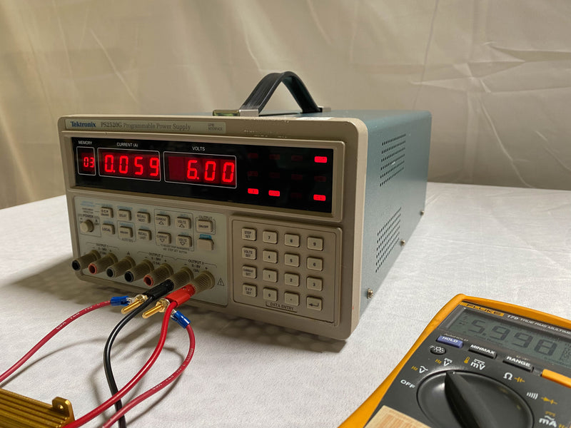 Tektronix PS 2520 G Programmable Power Supply