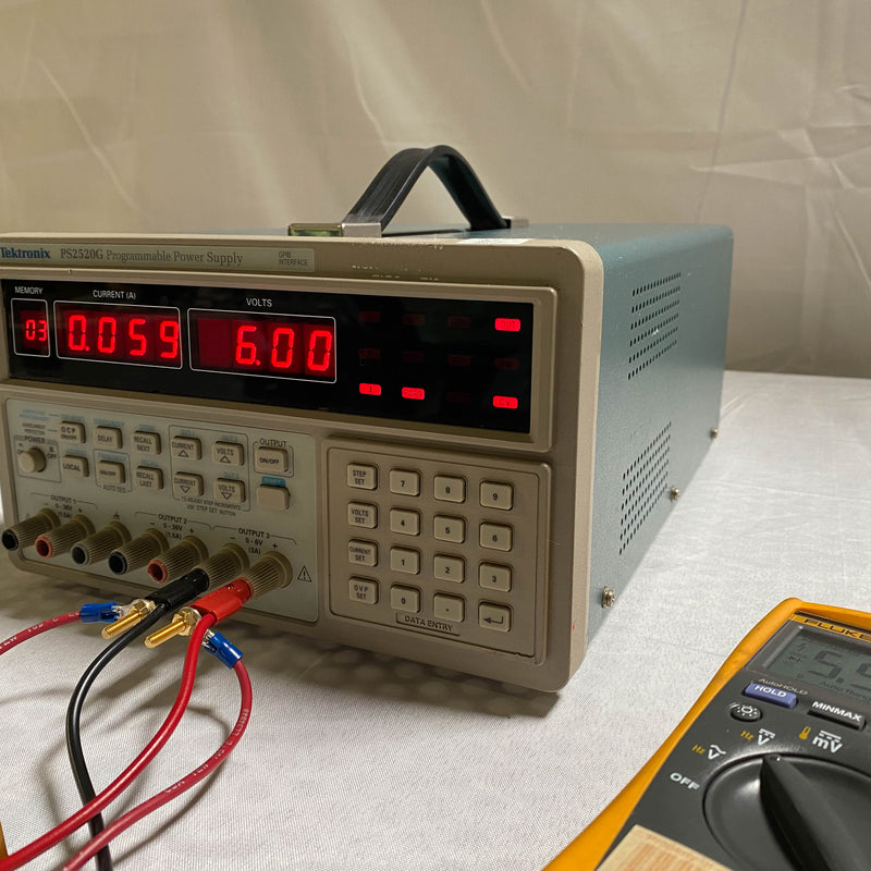 Tektronix PS 2520 G Programmable Power Supply