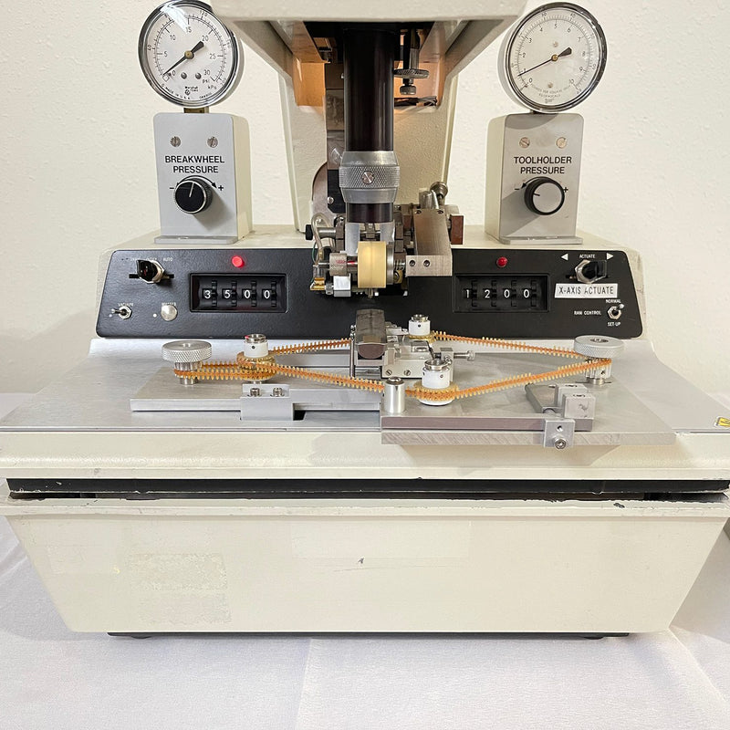 Loomis LCD 1 Wafer Scriber