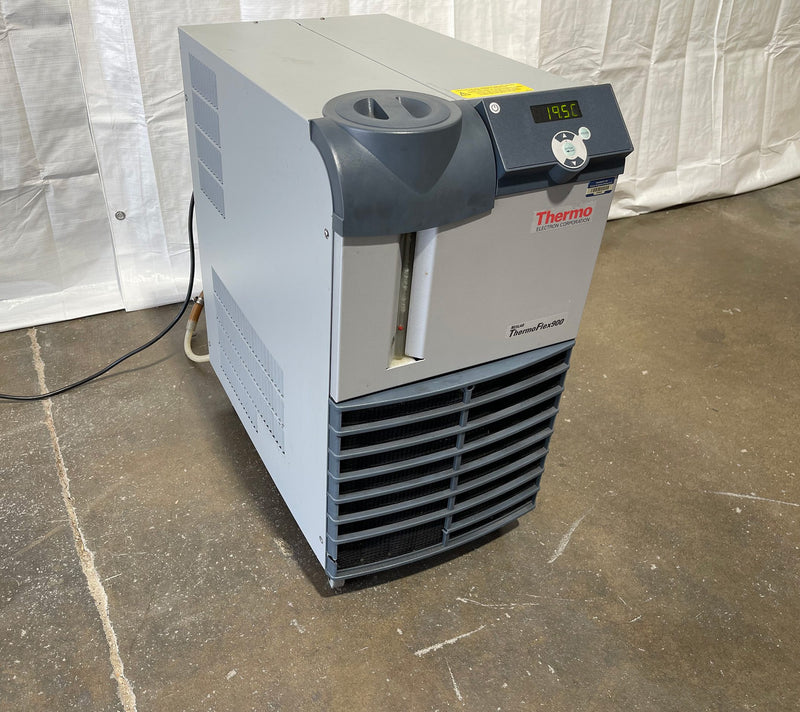 Thermo Scientific Thermoflex 900 Recirculating Chiller