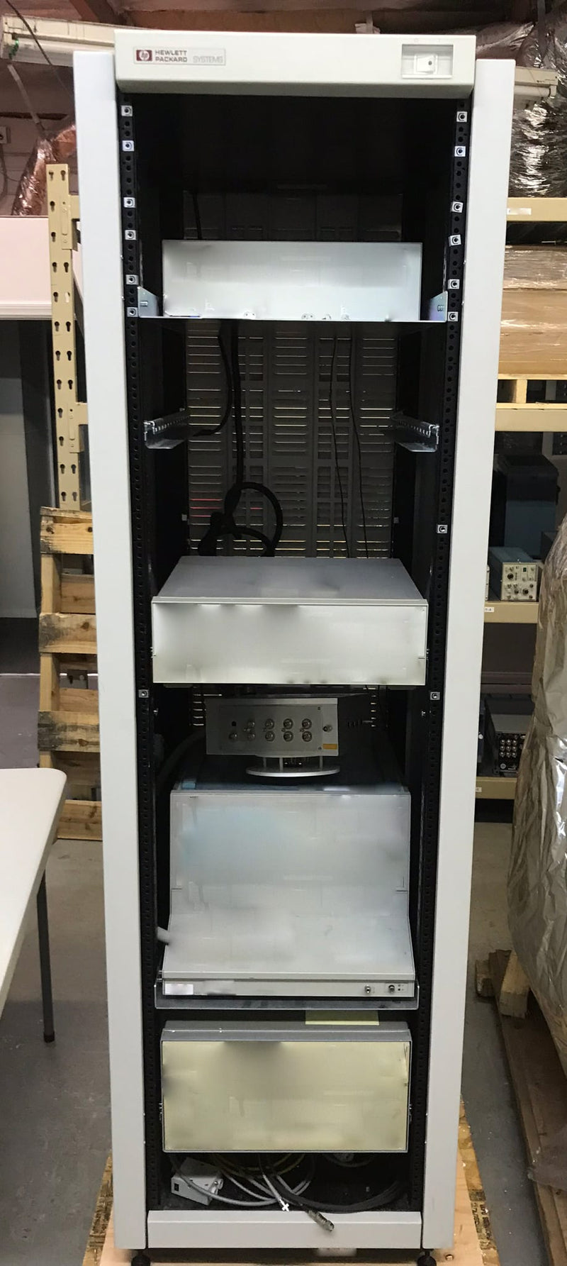 Agilent E 366 XA, E 390 XA Series, Model C 2786-60024 Electric Cabinet