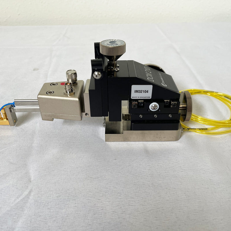 Cascade DCM 210 L Micropositioner