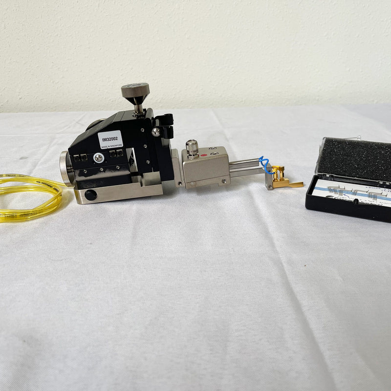 Cascade DCM 210 L Micropositioner