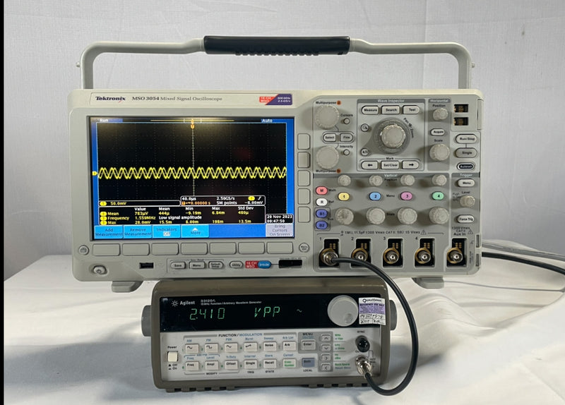 Agilent 33120 A Function / Arbitrary Waveform Generator