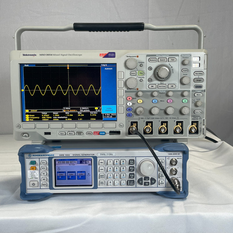 Rohde & Schwarz SMB 100 A Signal Generator