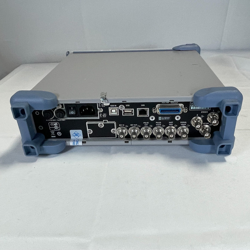 Rohde & Schwarz SMB 100 A Signal Generator