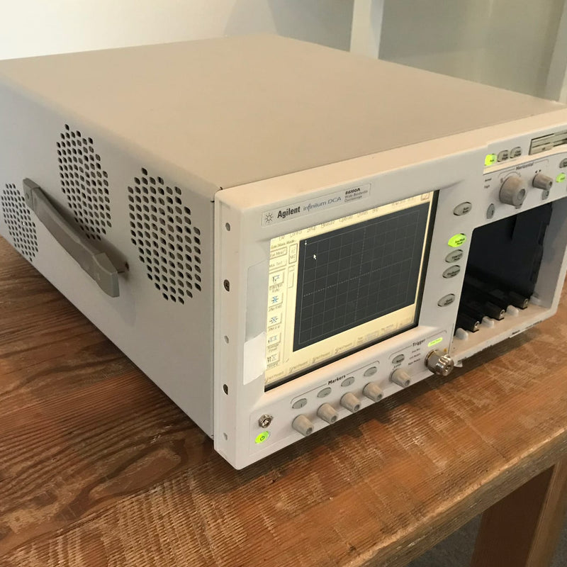 Agilent Infiniium 86100 A DCA Wide-Bandwidth Oscilloscope